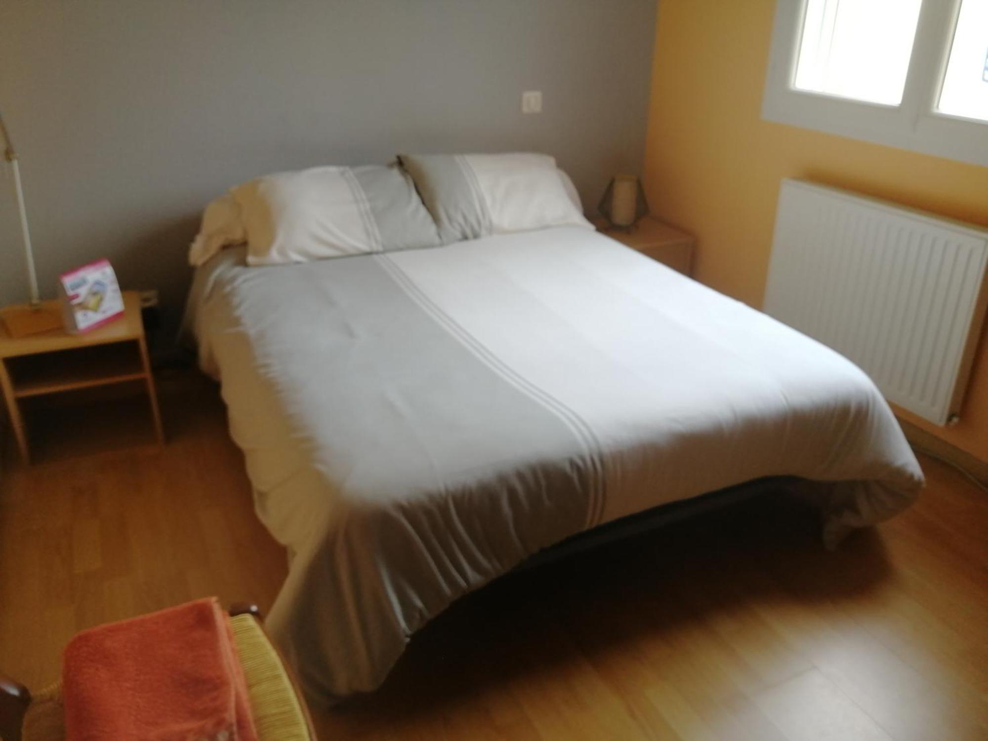 Chambres D'Hotes Chez Nanou La Puyfolaise - 1 Ou 2 Chambres Saint-Laurent-sur-Sèvre Eksteriør bilde